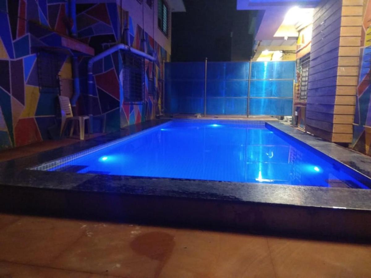 Hotel Phoenix Lonavala Ngoại thất bức ảnh