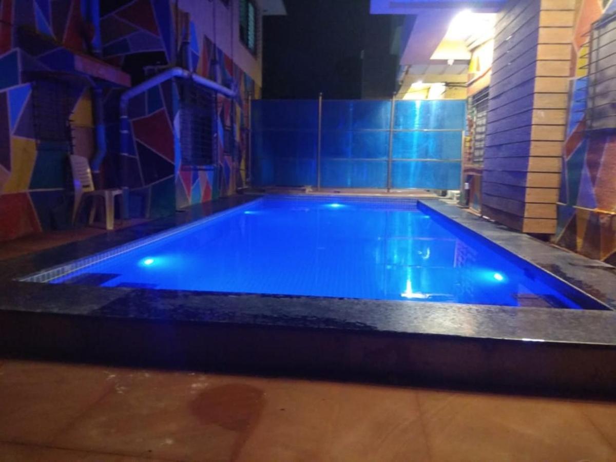Hotel Phoenix Lonavala Ngoại thất bức ảnh