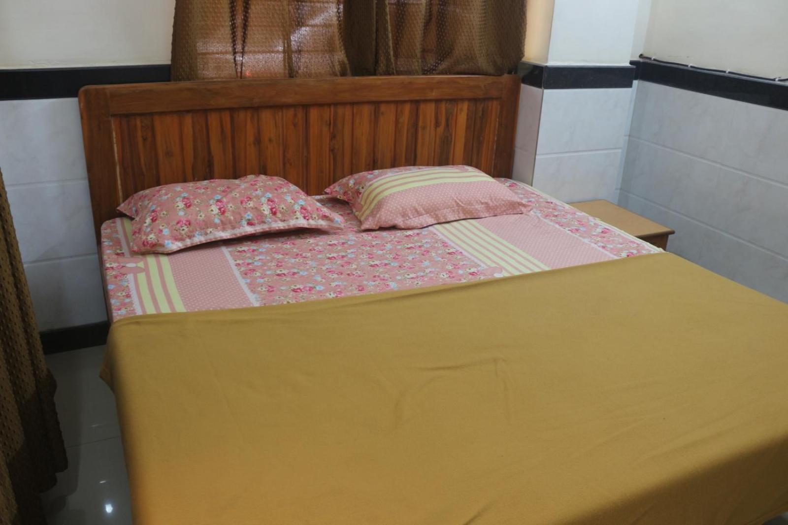Hotel Phoenix Lonavala Ngoại thất bức ảnh
